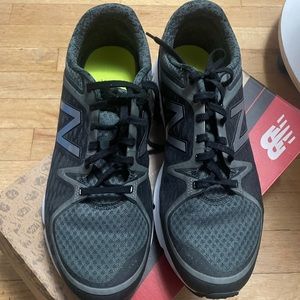 New Balance Men’s  775 v2